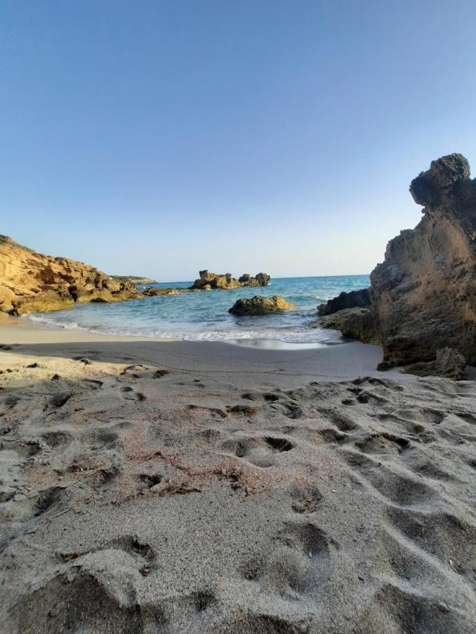 Florida Villa Porto Pino Buitenkant foto